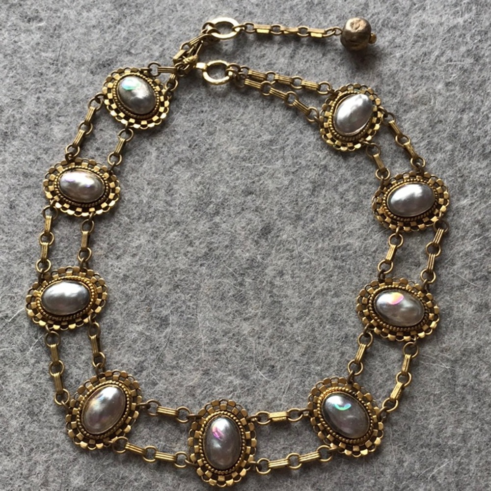 Vintage choker necklace